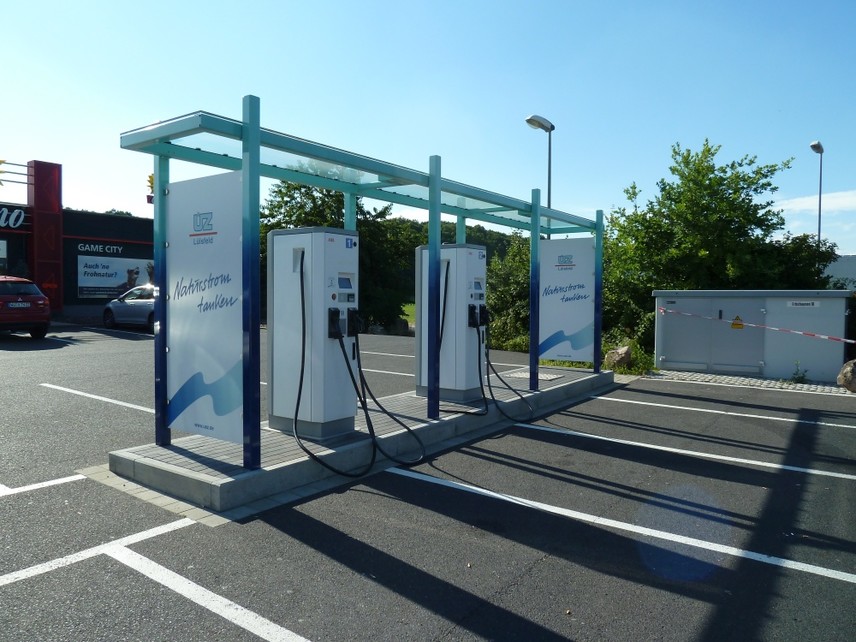 Gewerbegebiet Autohof ÜZ-Stromtankstelle