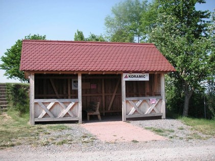 Wanderschutzhütte Hausen